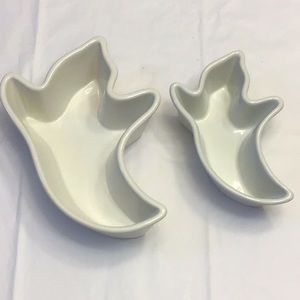 Nantucket Ghost Bakeware etc like new 8.25”&6.75”